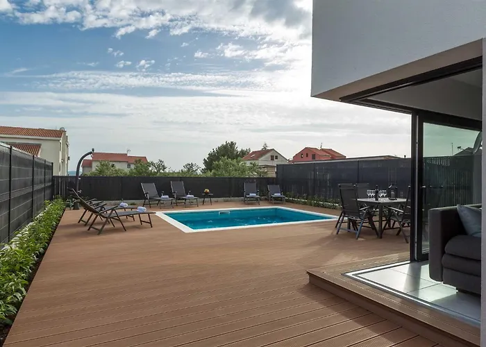 Tuta With Heated Pool, Only 150 M From The *