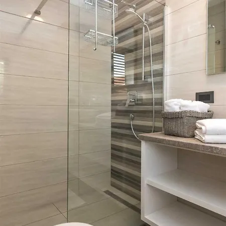 Tuta With Heated Pool, Only 150 M From The Villa