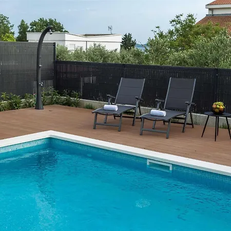 Tuta With Heated Pool, Only 150 M From The Villa