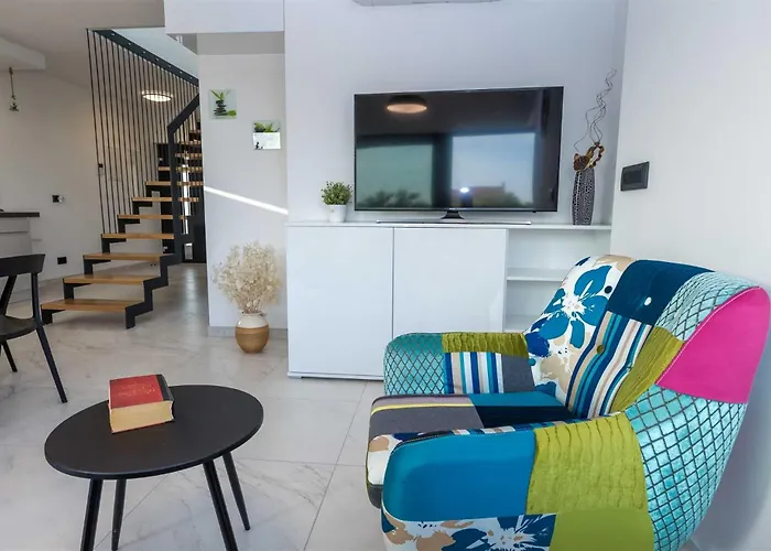 Tuta With Heated Pool, Only 150 M From The Villa