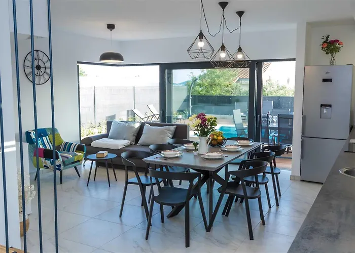 Tuta With Heated Pool, Only 150 M From The *