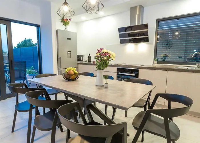 Tuta With Heated Pool, Only 150 M From The 빌라 *