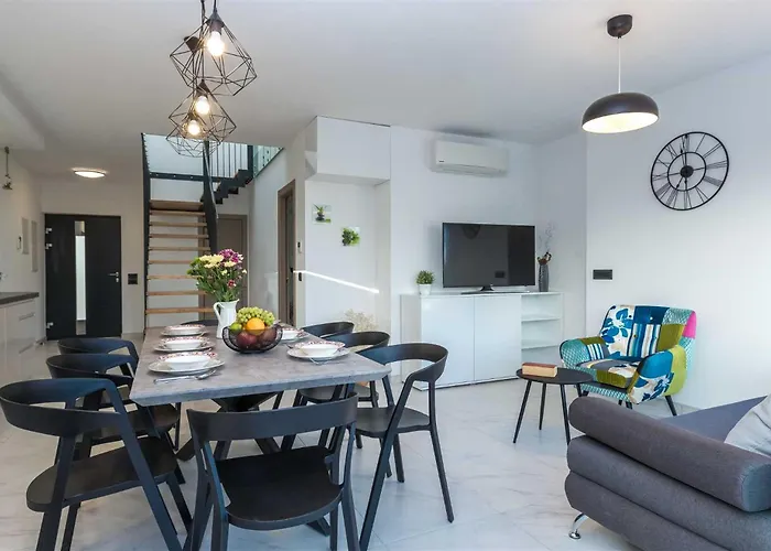 빌라 Tuta With Heated Pool, Only 150 M From The *