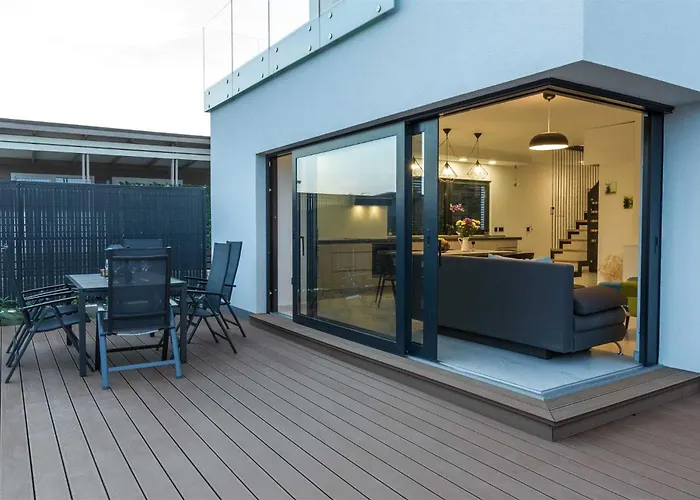 Tuta With Heated Pool, Only 150 M From The 빌라